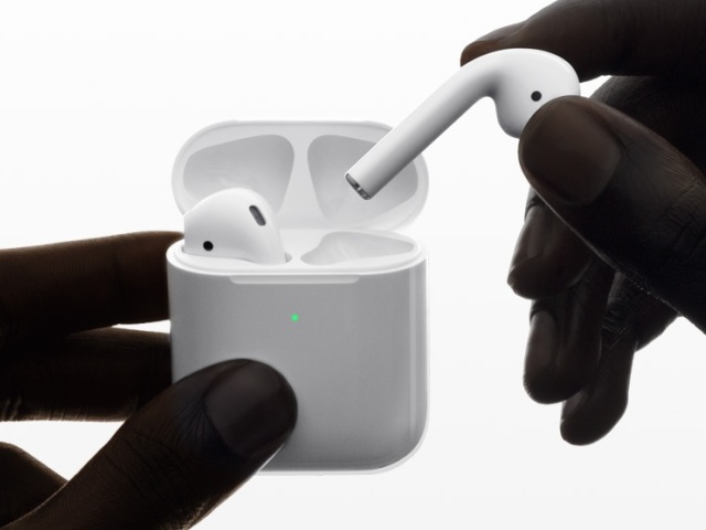 Airpods, Apple
