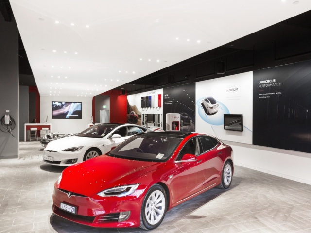Tesla - predaj