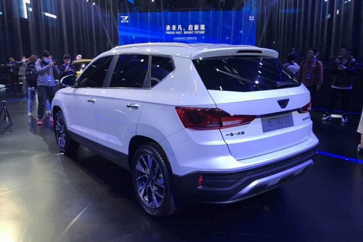 Jetta VS5 - 2019