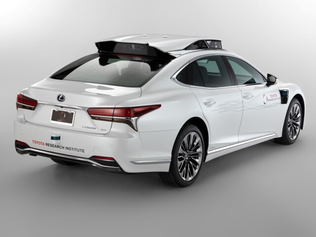 Lexus LS - TRI Concept