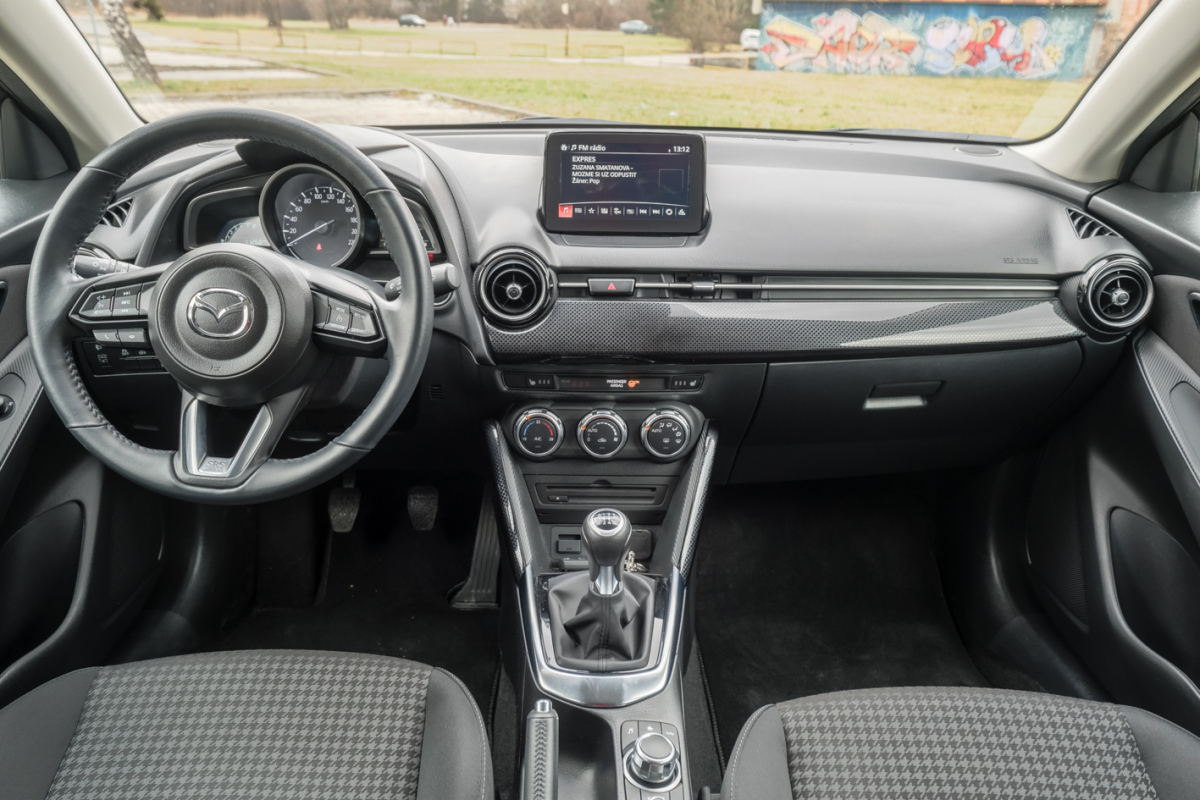 Mazda 2