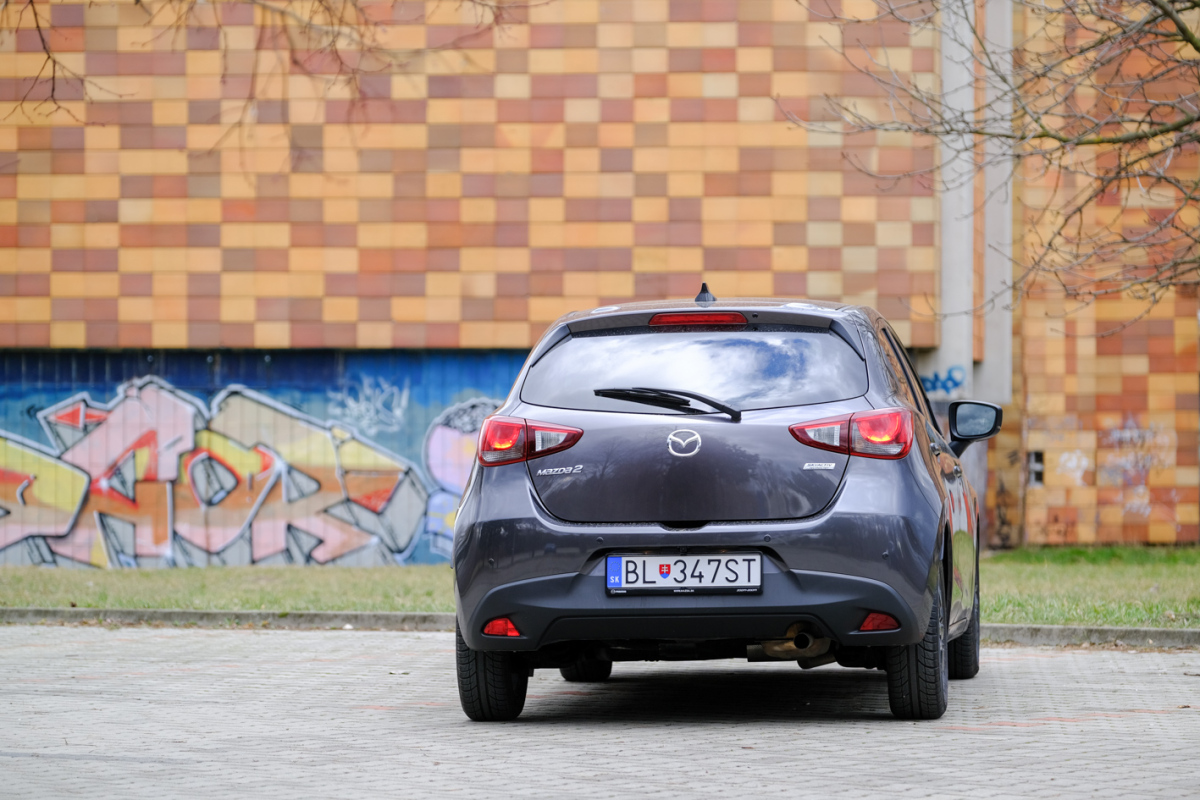 Mazda 2
