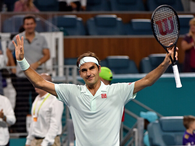 Roger Federer, Denis Shapovalov