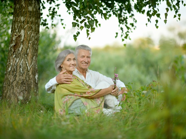 dôchodci, seniori