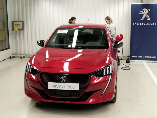 peugeot 208 elektromobil