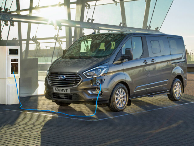 Ford Tourneo Custom PHEV - 2019