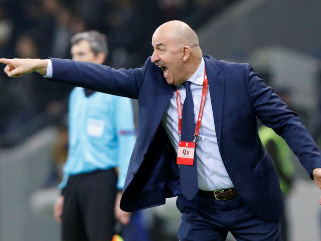 tréner rusko futbal  Stanislav Čerčesov