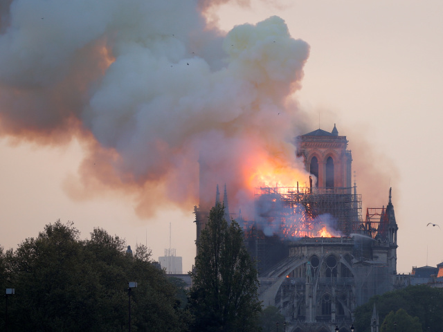 francúzsko, paríž, požiar, katedrála, notre-dame
