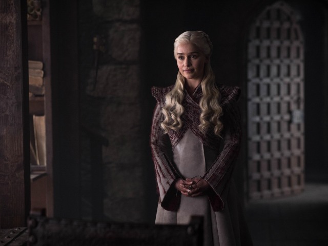 hra o tróny, game of thrones, daenerys, emilia clarke,