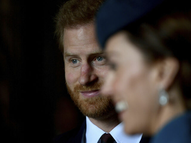 Princ Harry a jeho švagriná Catherine, vojvodkyňa z Cambridge.