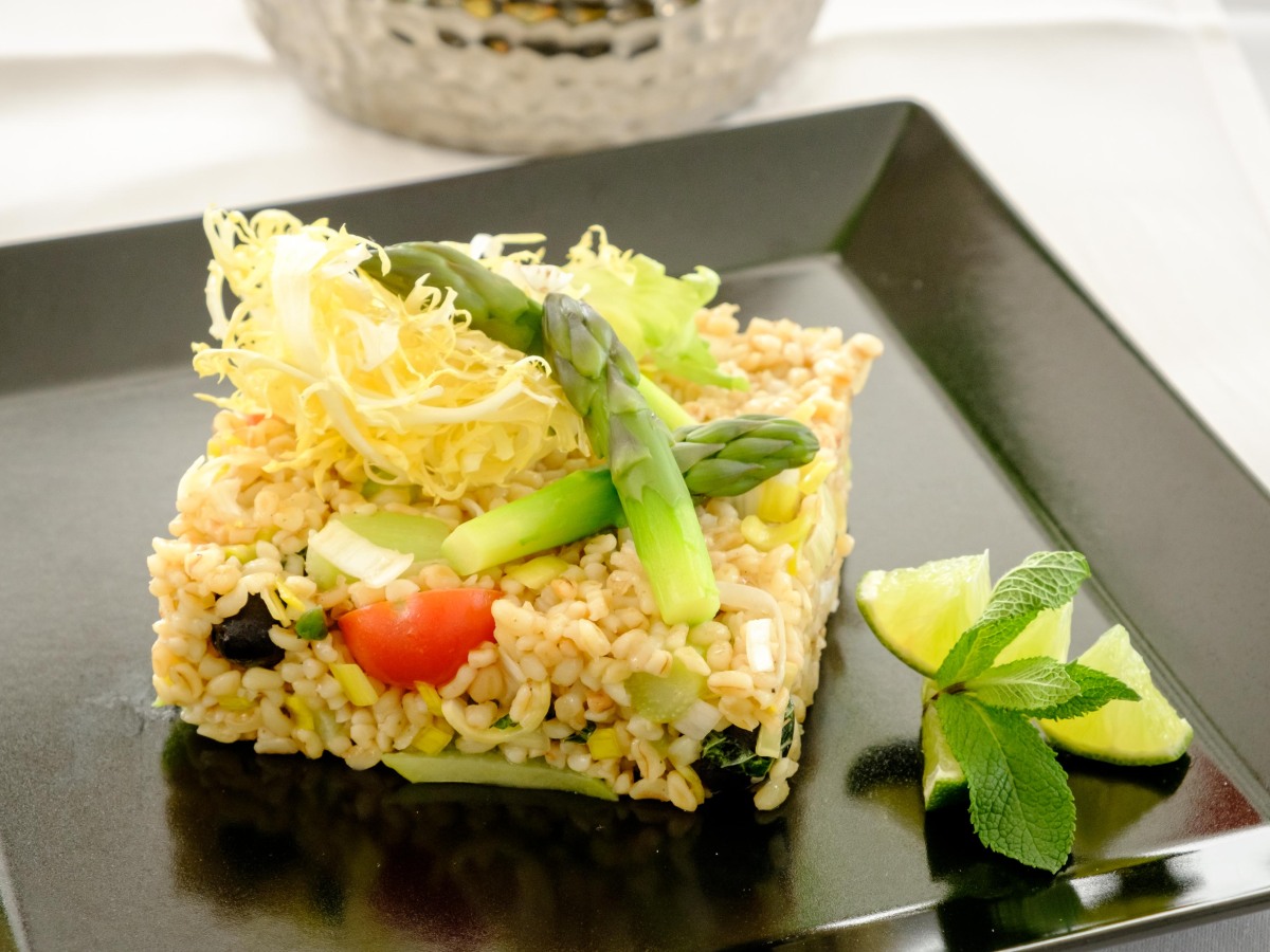 Bulgur, nákyp, špargľa