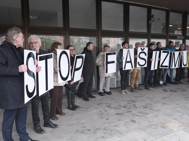 ľsns, stop fašizmu