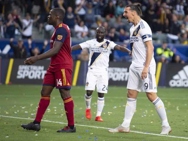Nedum Onuoha, Zlatan Ibrahimovič