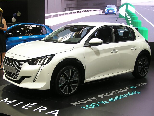 Peugeot e-208