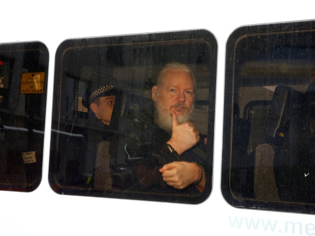 Julian Assange, londýn, wikileaks