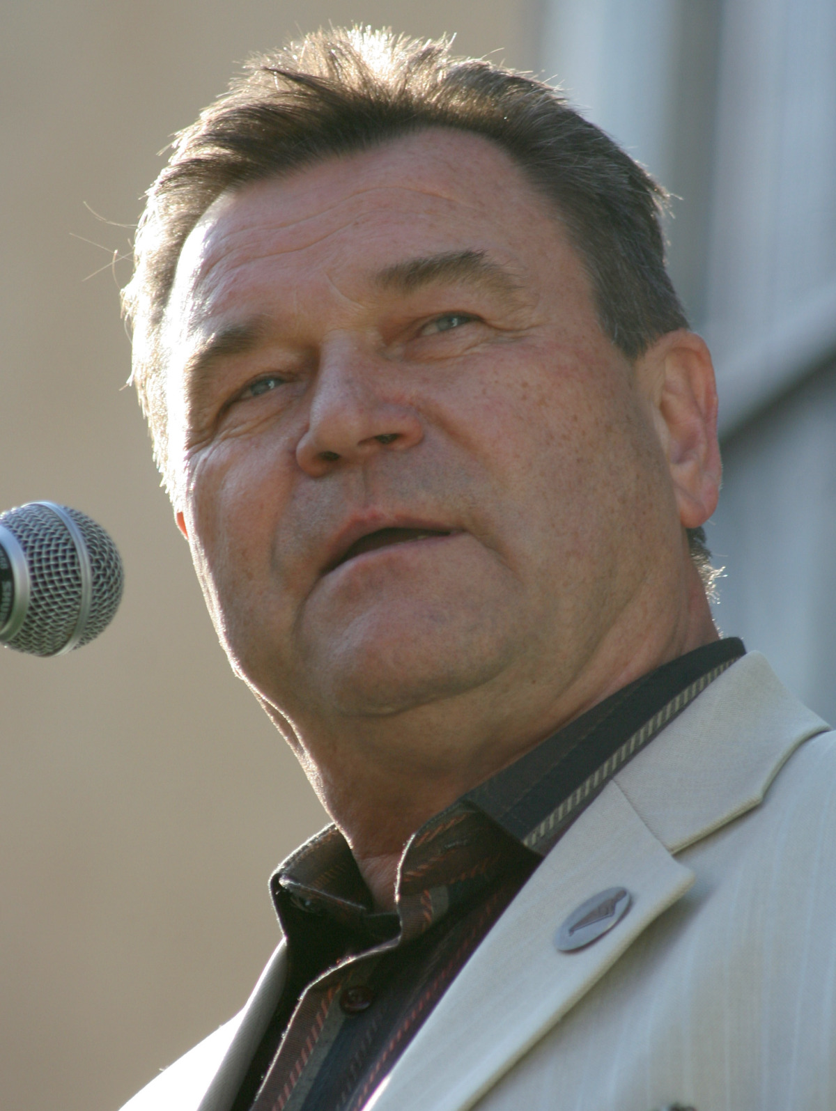 Július Satinský - socha 