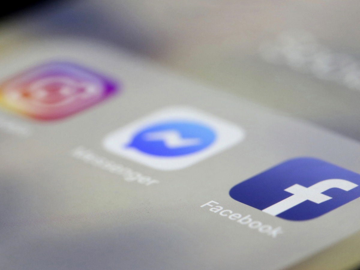 Facebook / Instagram / Messenger /