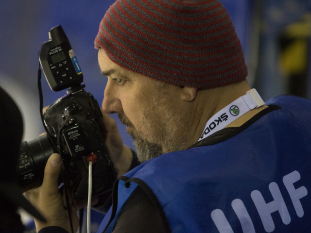 Klamar fotograf hokej