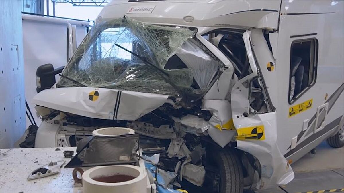 Karavany - crashtest Trafikverket 2019