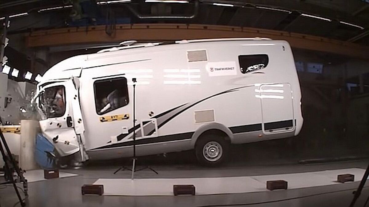 Karavany - crashtest Trafikverket 2019