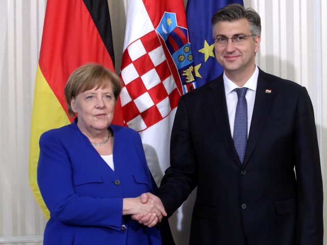EÚ / schengen / Angela Merkelová / Andrej Plenkovič