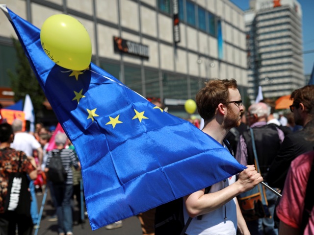 EÚ / voľby do Európskeho parlamentu / extrémisti /