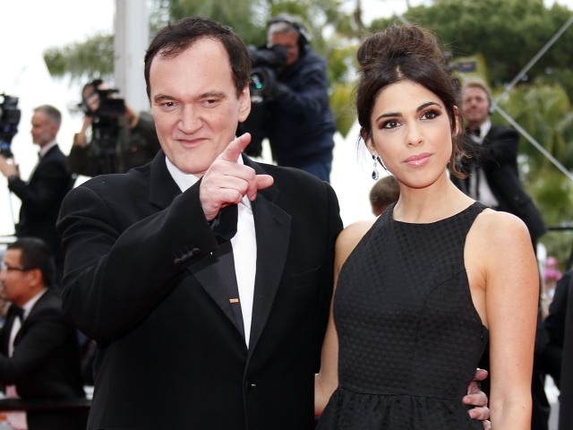 Režisér Quentin Tarantino a jeho manželka Daniella Pick na filmovom festivale v Cannes.