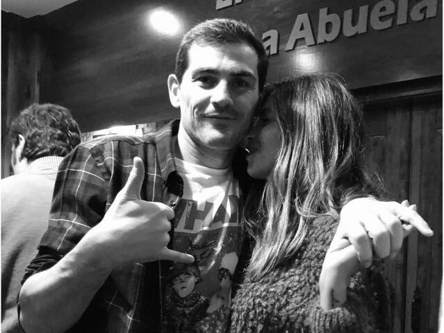 Iker Casillas, Sara Carbonerová