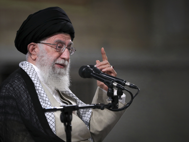 Irán / Izrael / americká civilizácia / zánik / Chameneí /