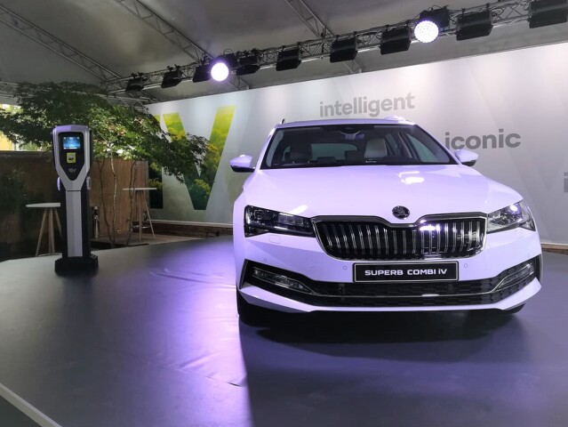 Škoda Superb iV