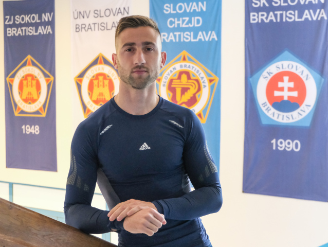 Andraž Šporar