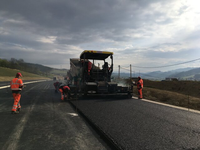 asfalt D3 čadca