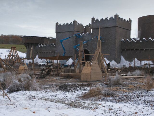 hra o tróny, game of thrones, zimohrad, winterfell,