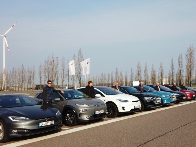 Nextmove - test elektromobilov na diaľnici