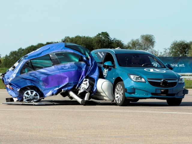 ZF - vonkajší bočný airbag