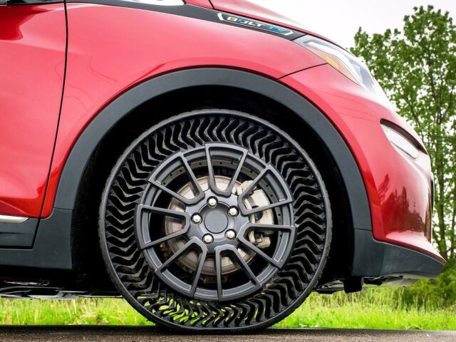 Michelin Uptis - bezvzduchová pneumatika