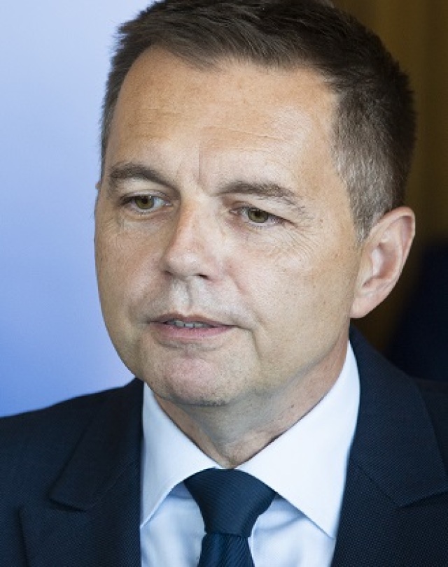 SR Kažimír NBS Funkcia Uvedenie Pellegrini BAX