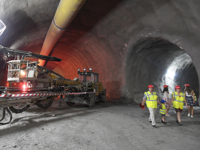 tunel, Prešov, diaľnice, D1