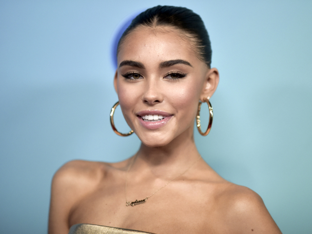 Madison Beer na vyhlásení cien ARDYs v CBS Studio Center v Los Angeles. 