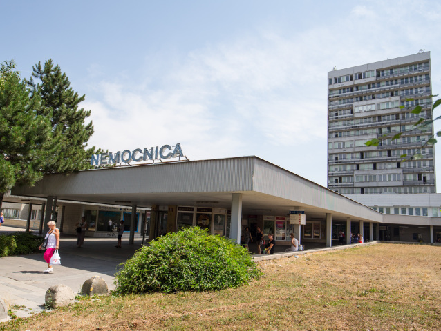 Univerzitná nemocnica / Ružinov /