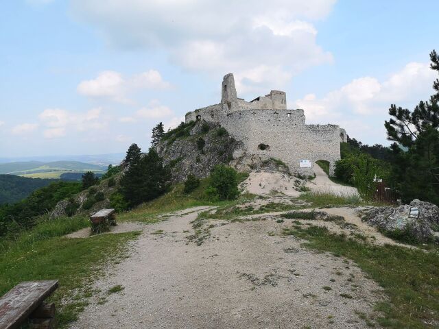 Čachtický hrad