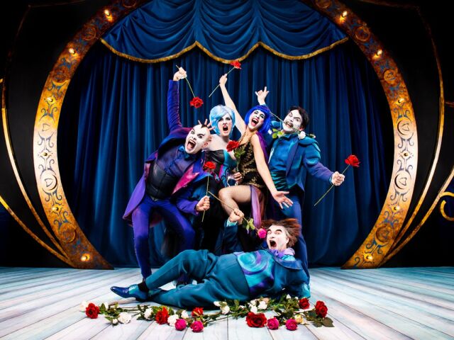 The Opera Locos