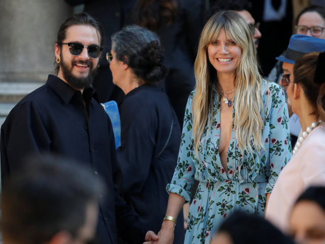 Valentino Haute Couture Jeseň-Zima 2019/20, Paríž, Heidi Klum