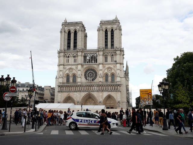 Parížska katedrála Notre-Dame