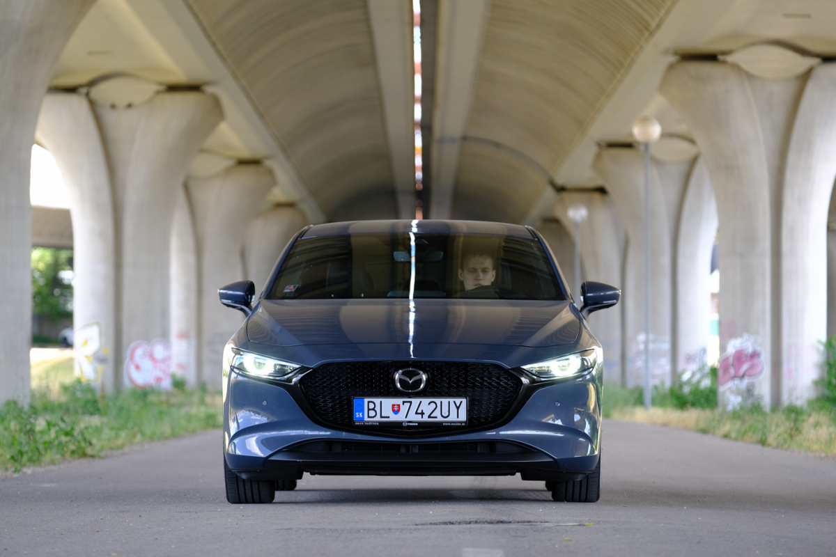 Mazda 3
