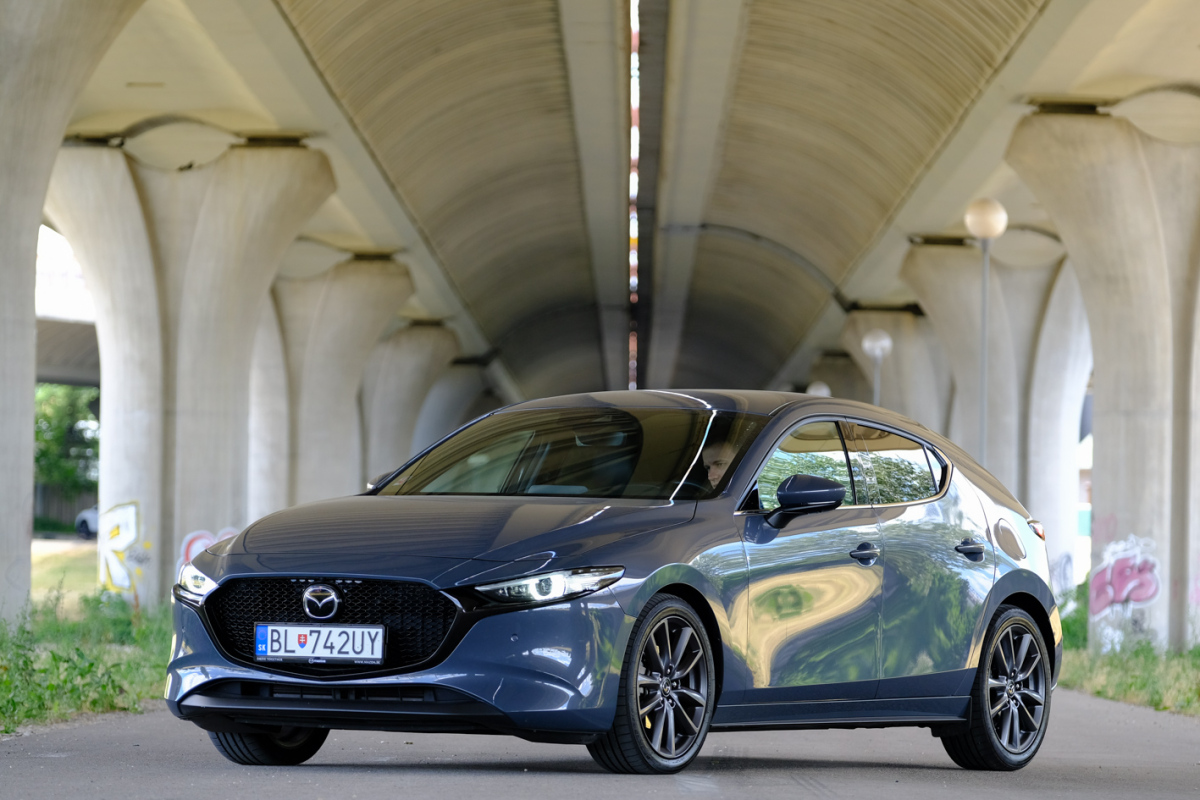 Mazda 3