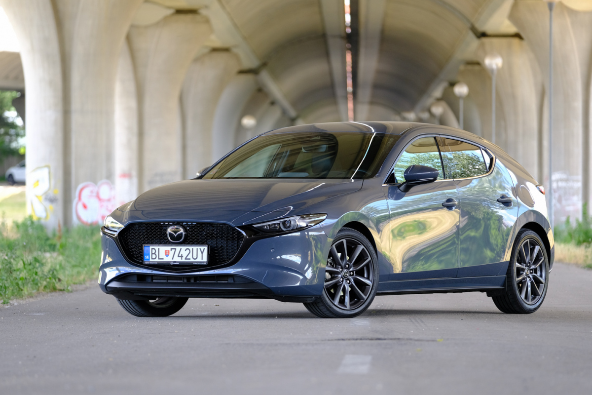 Mazda 3