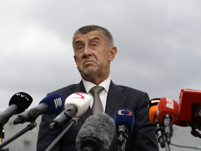 ČR / Babiš / Zeman / stretnutie / kríza /