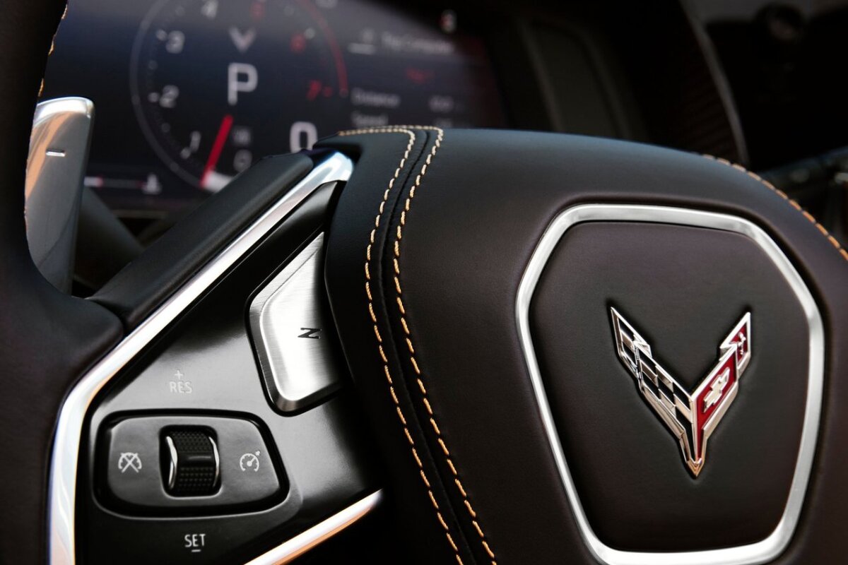 Chevrolet Corvette C8 Stingray - 2020