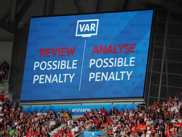 VAR